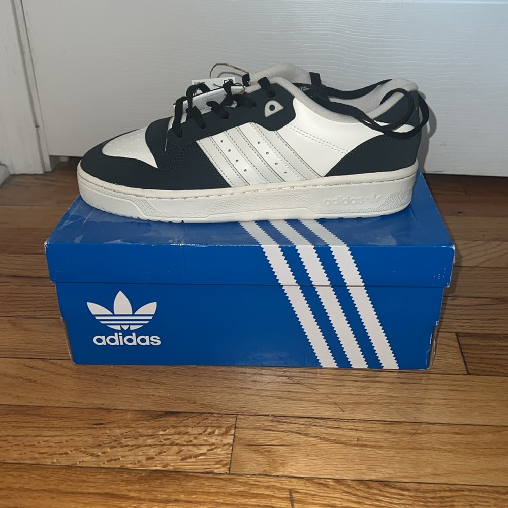 Adidas Rivalry Low - Picture 4 of 6